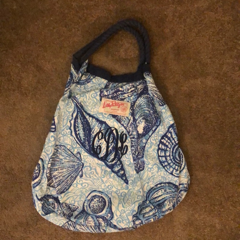 GUC Loose Lilly tote in stuffed shells